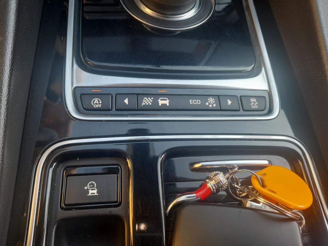 Jaguar F-Pace 2.0 20d Turbo #7015