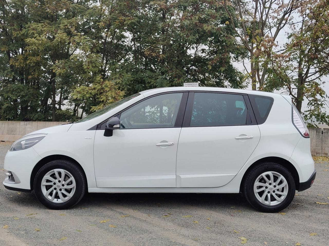 Renault Scenic Scénic XMod dCi 95 CV Start&Stop Energy Limited