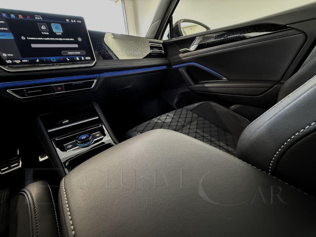 VOLKSWAGEN - Tiguan - 1.5 eTSI 177 CV EVO DSG R-Line