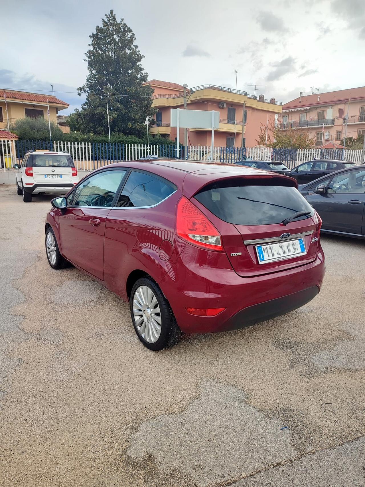 Ford Fiesta 1.4 TDCi 68CV 3 porte Titanium