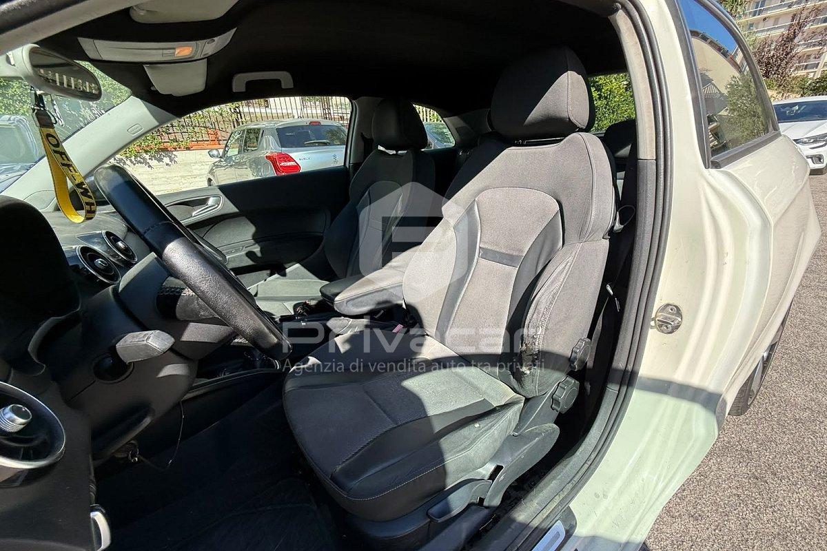 AUDI A1 1.6 TDI 105 CV Ambition