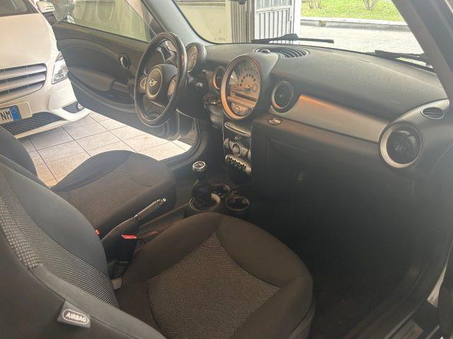 MINI One 1.4 16V One (55kW)