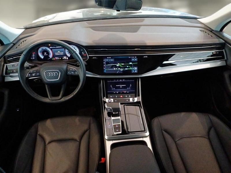 AUDI Q7 45 TDI MHEV quattro tiptronic