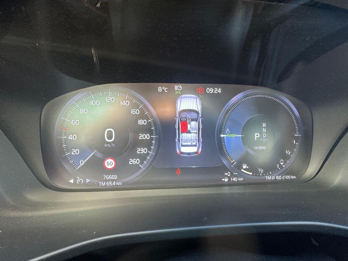 VOLVO - XC40 - T4 Recharge Plug-in Hyb. Inscr.Exp.