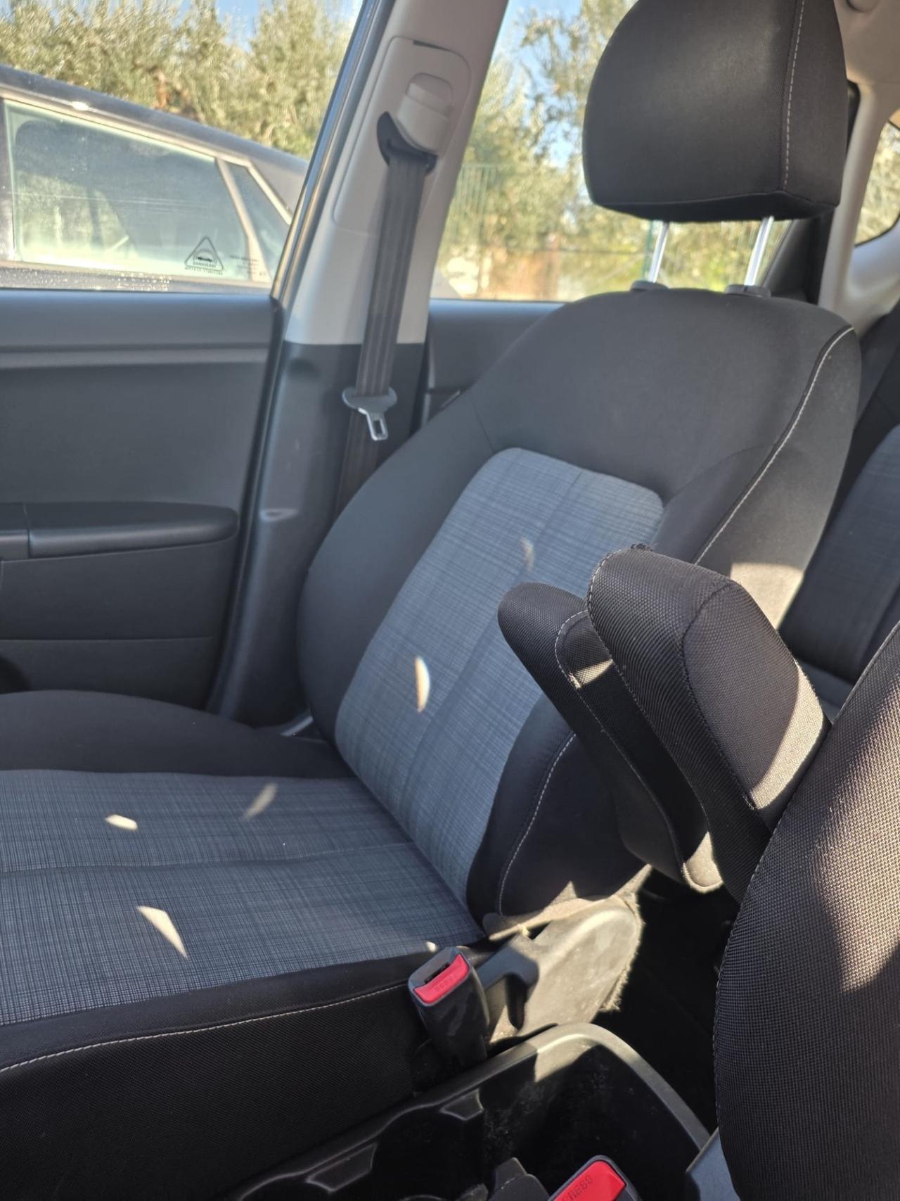 Kia Venga 1.6 CRDi 128CV Cool