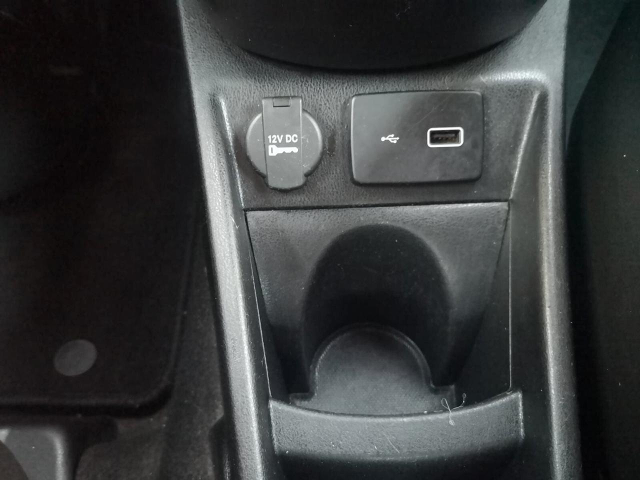 Lancia Ypsilon 1.0 FireFly 5 porte S&S Hybrid Maryne