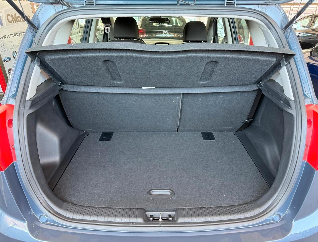 Kia Venga 1.4 CVVT Cool Navi-telecamera-Bluetooth