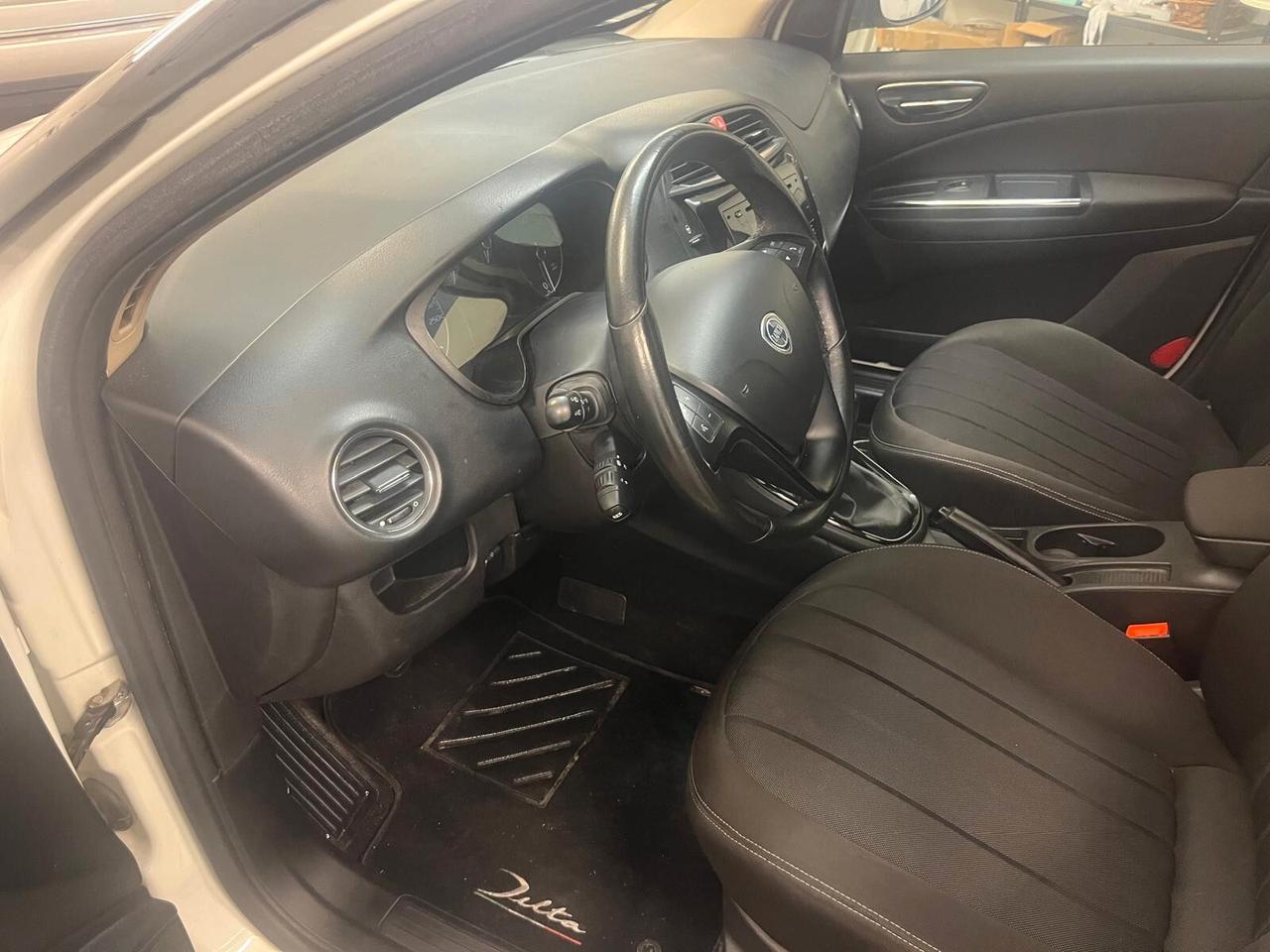 Lancia Delta 1.6 MJT DPF Gold