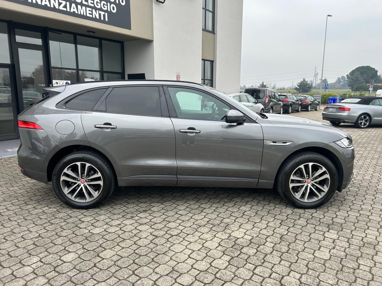 Jaguar F-Pace 2.0 D 240 CV AWD aut. R-Sport