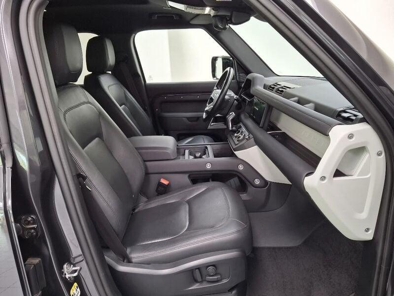 Land Rover Defender 3.0D I6 200 110 SE AWD auto. AUTOCARRO N1