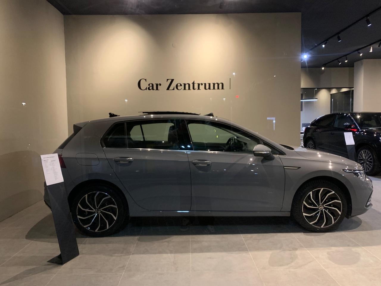 Volkswagen Golf 1.5 eTSI 150 CV EVO ACT DSG Life