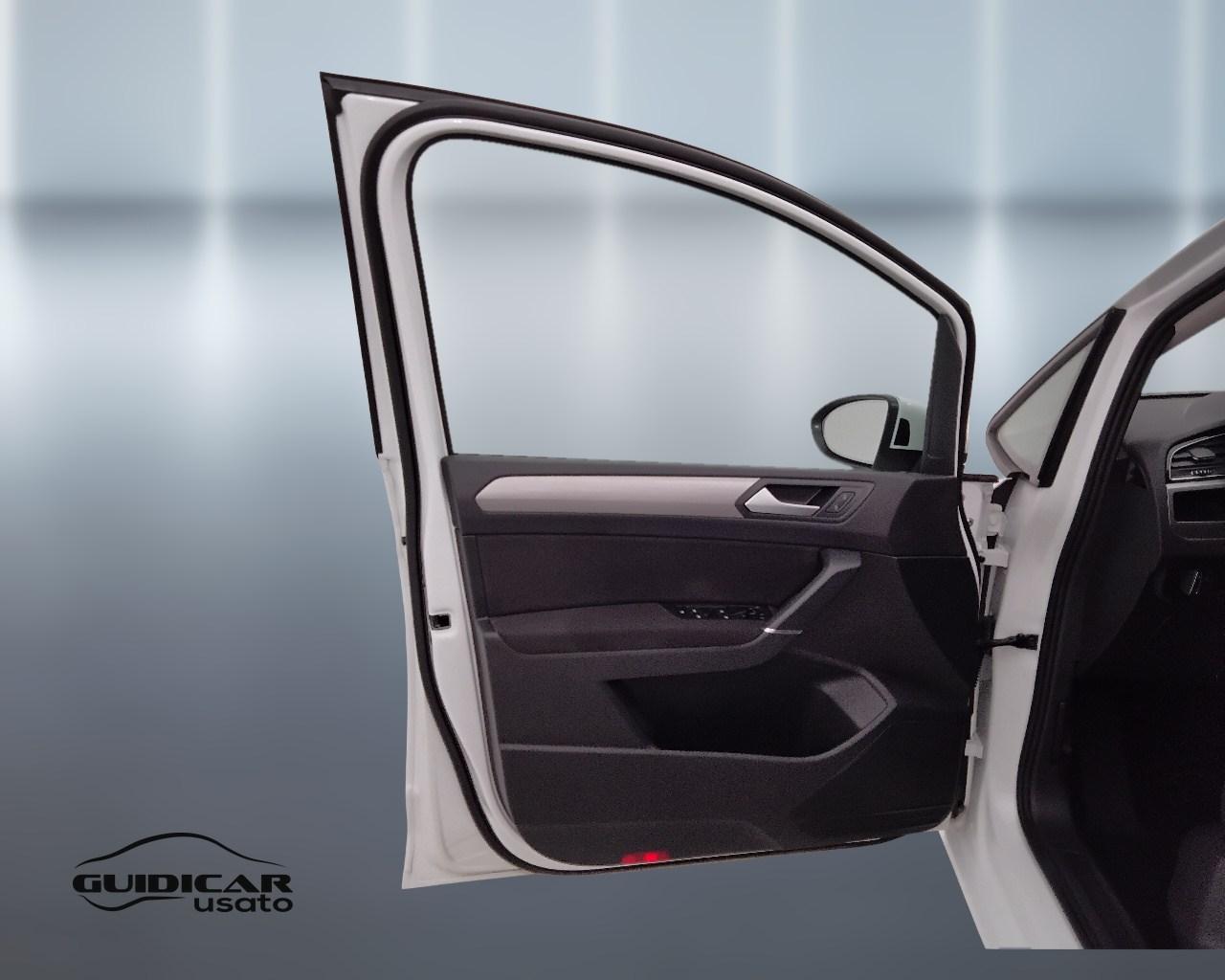 VOLKSWAGEN Touran III 2015 - Touran 1.5 tsi Edition Plus 150cv dsg