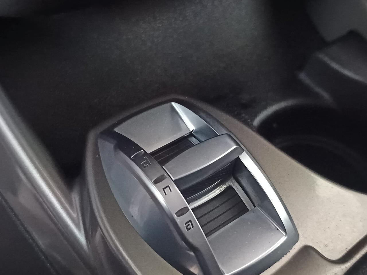 Alfa Romeo MiTo 2010 - 1.4 benzina 105 CV Lb automobili