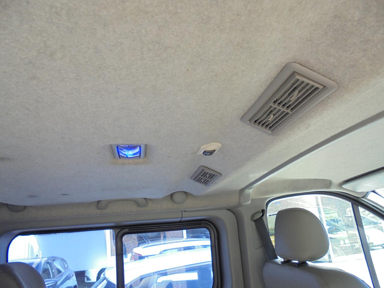 Opel Vivaro 27 2.5 CDTI/135CV PC-TN Tour