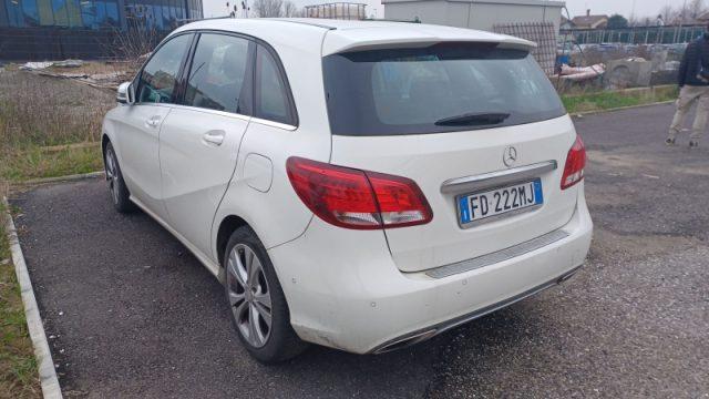 MERCEDES-BENZ B 180 d Automatic Sport