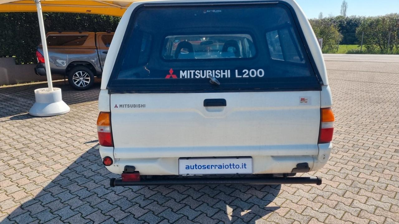 Mitsubishi L200 2.5TDI 4WD Cassone LUNGO