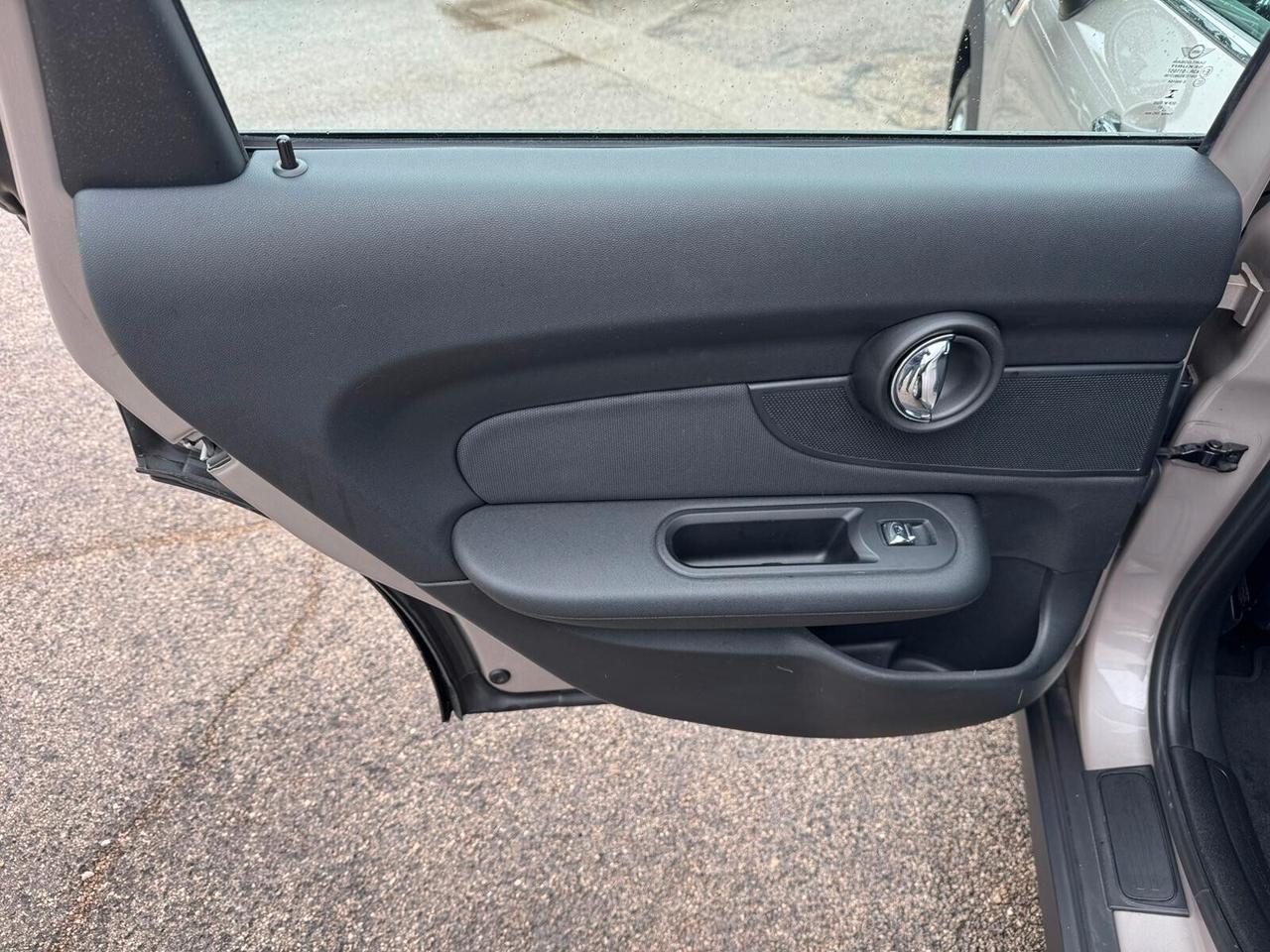 Mini D Clubman Cambio Automatico