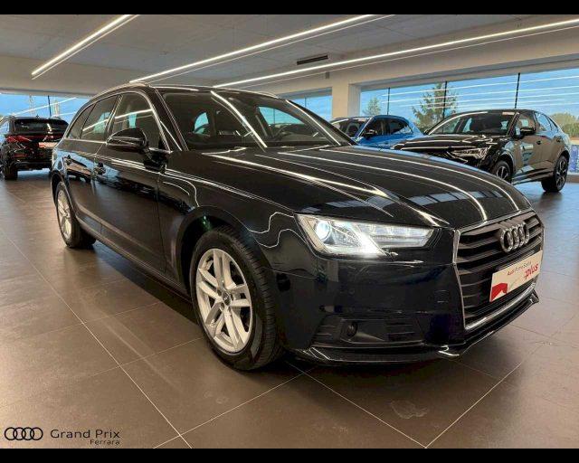 AUDI A4 Avant 35 TDI S tronic Business