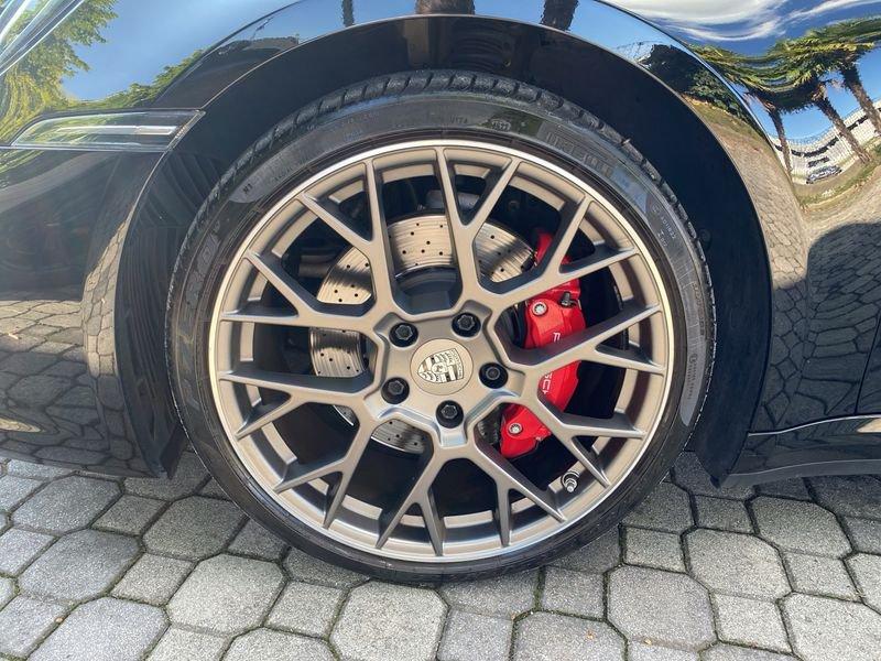 Porsche 911 992 Carrera 4S (992.1)