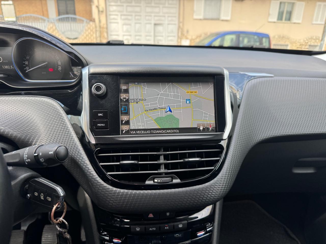 Peugeot 2008 1.2 BENZINA 82CV Allure 2016