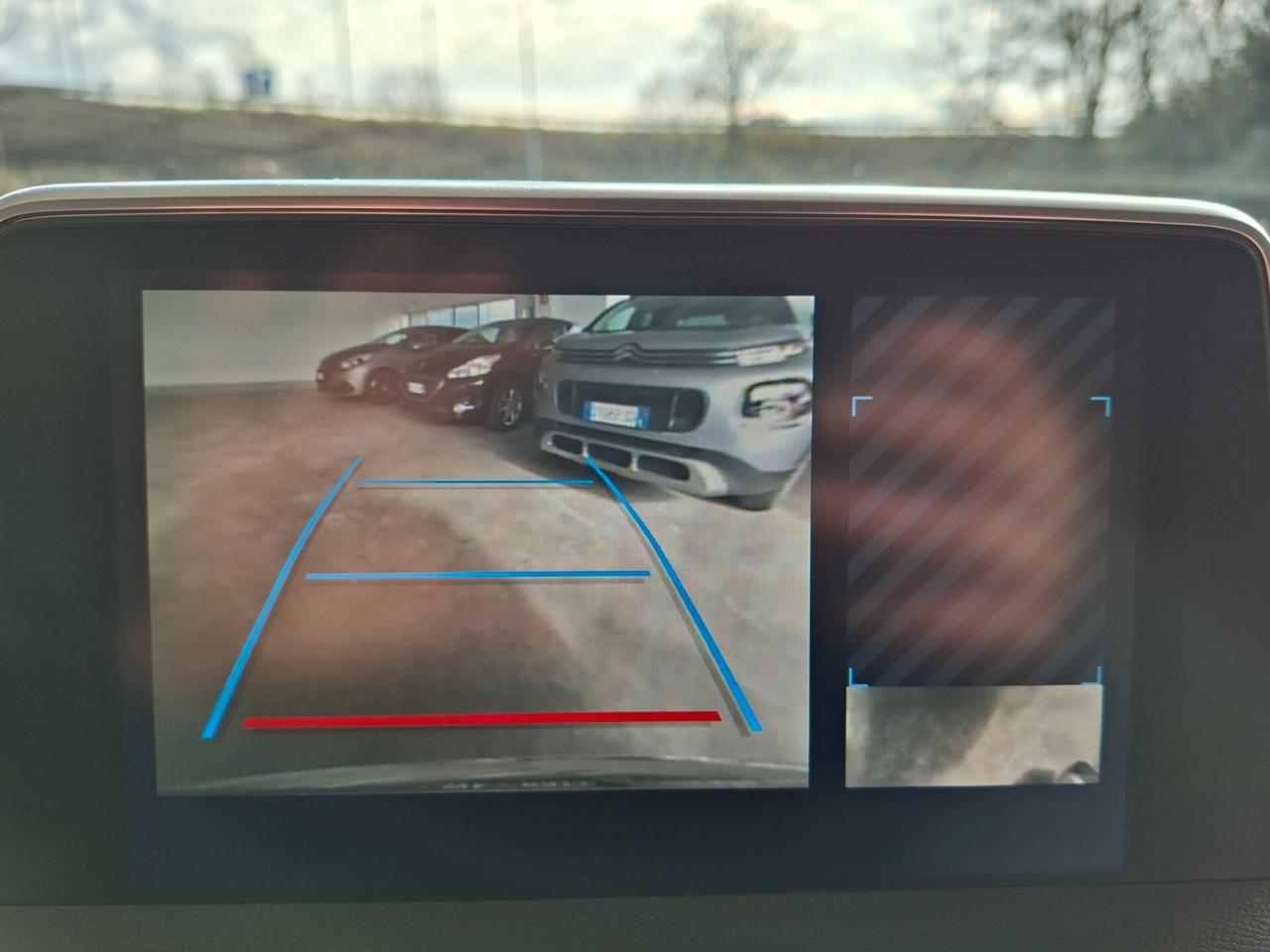 Peugeot 3008 1.2 Allure DA NEOPATENTATI