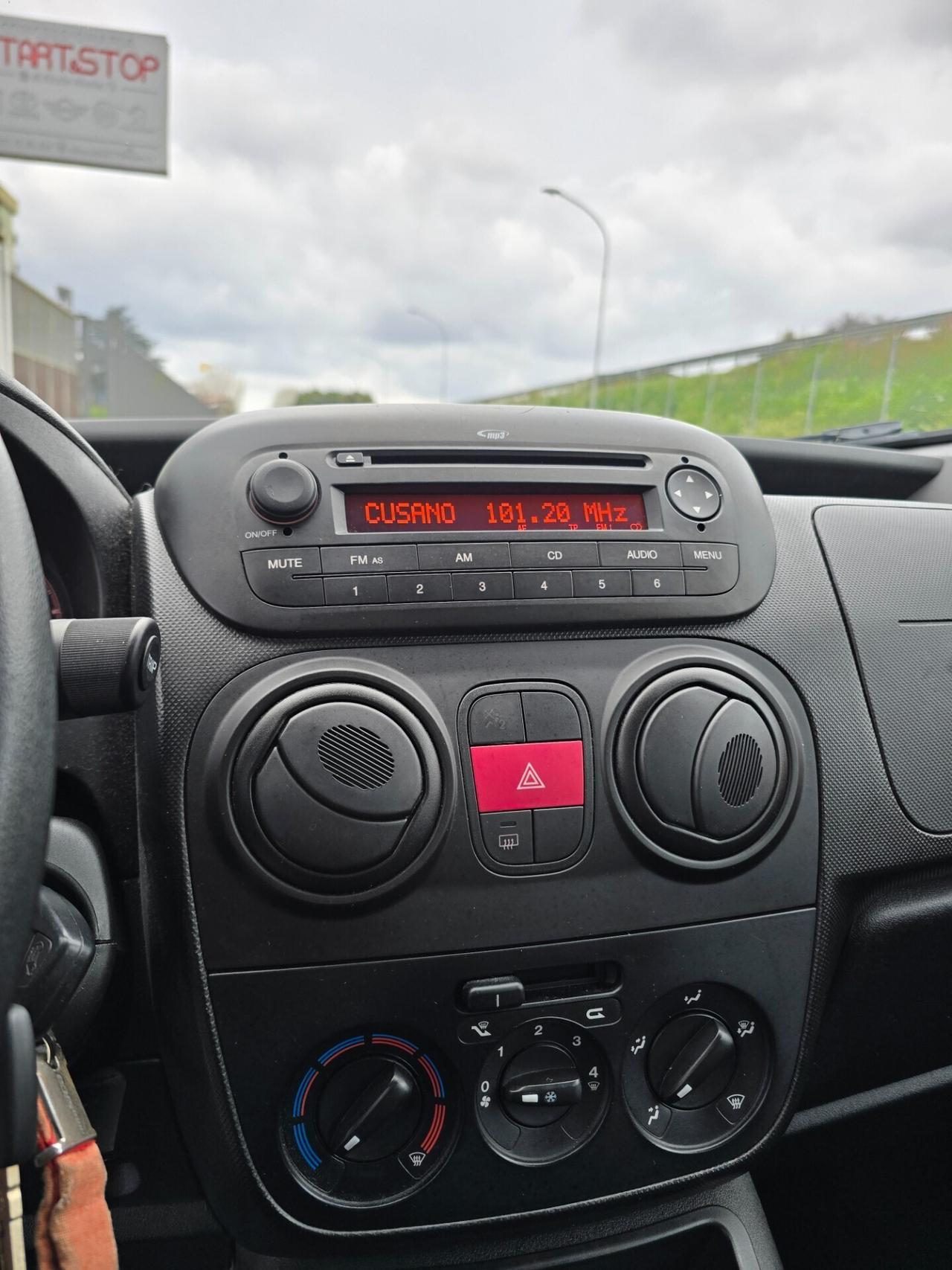 Fiat Qubo 1.4 8V 77 CV Lounge