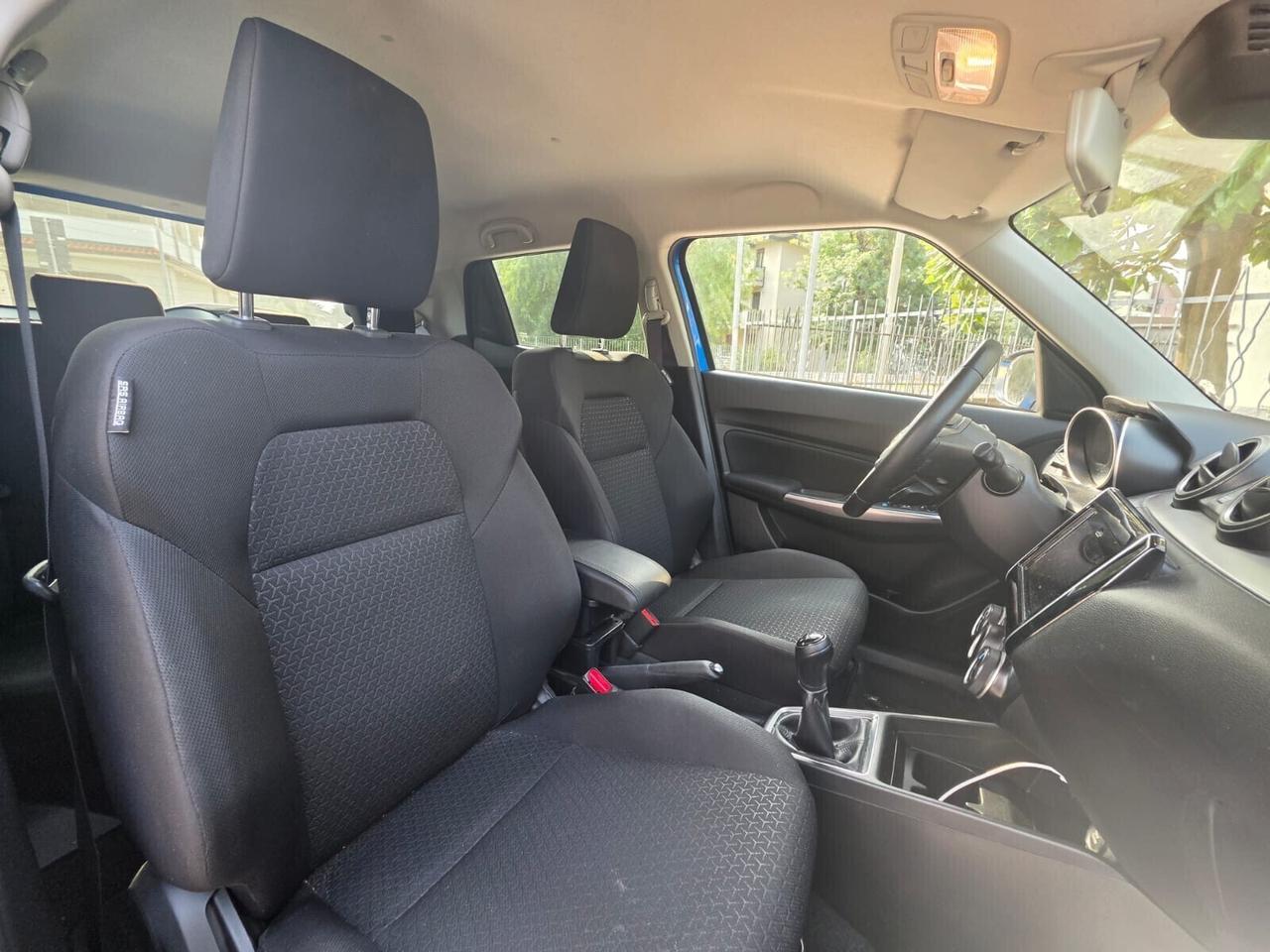 Suzuki Swift 1.2 Hybrid Top