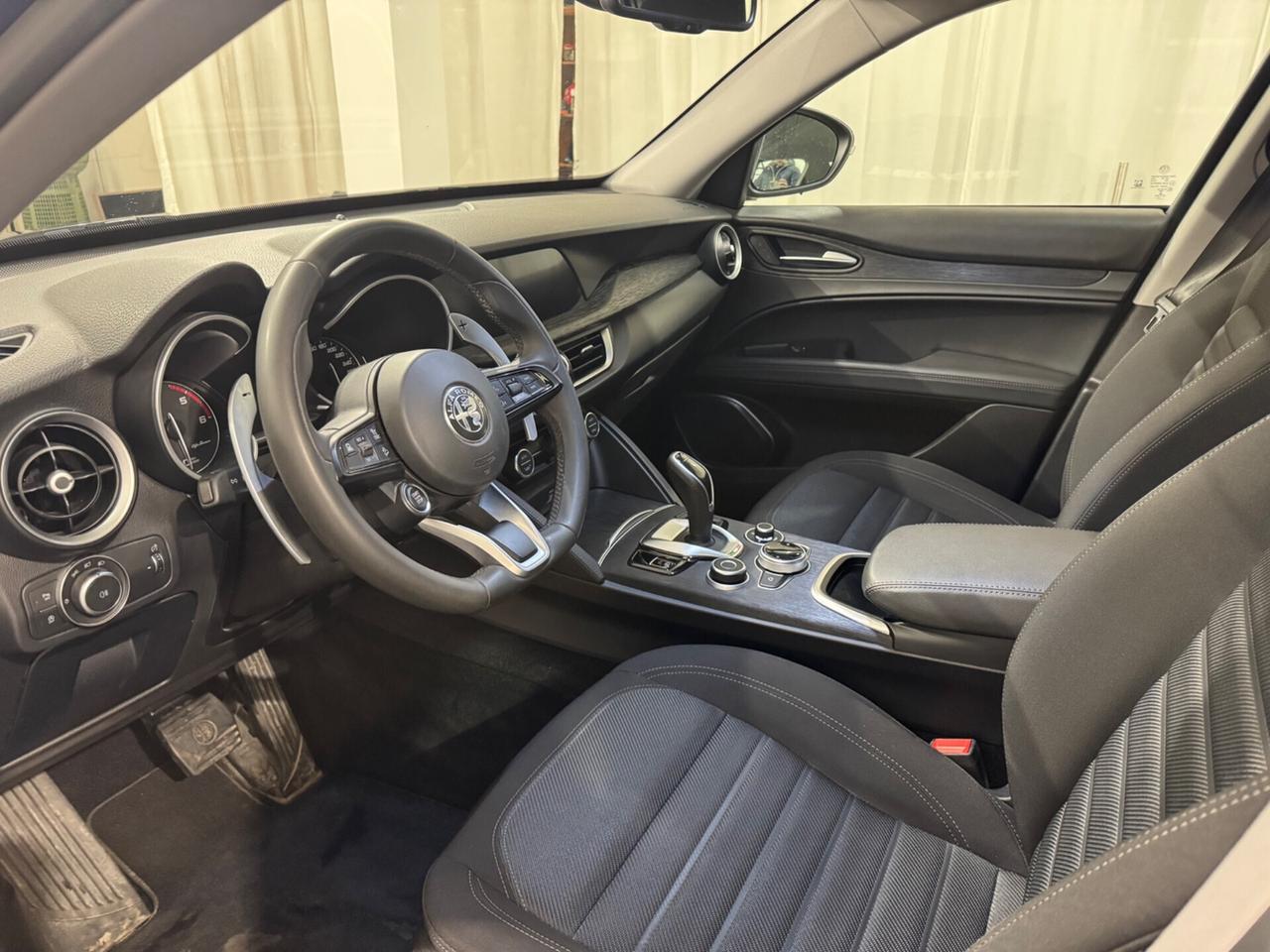 Alfa Romeo Stelvio 2.2 Turbodiesel 190 CV AT8 Q4 Executive