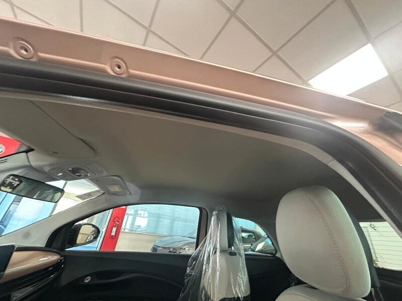 FIAT 500 (2020-->) 500 Berlina Hybrid Icon