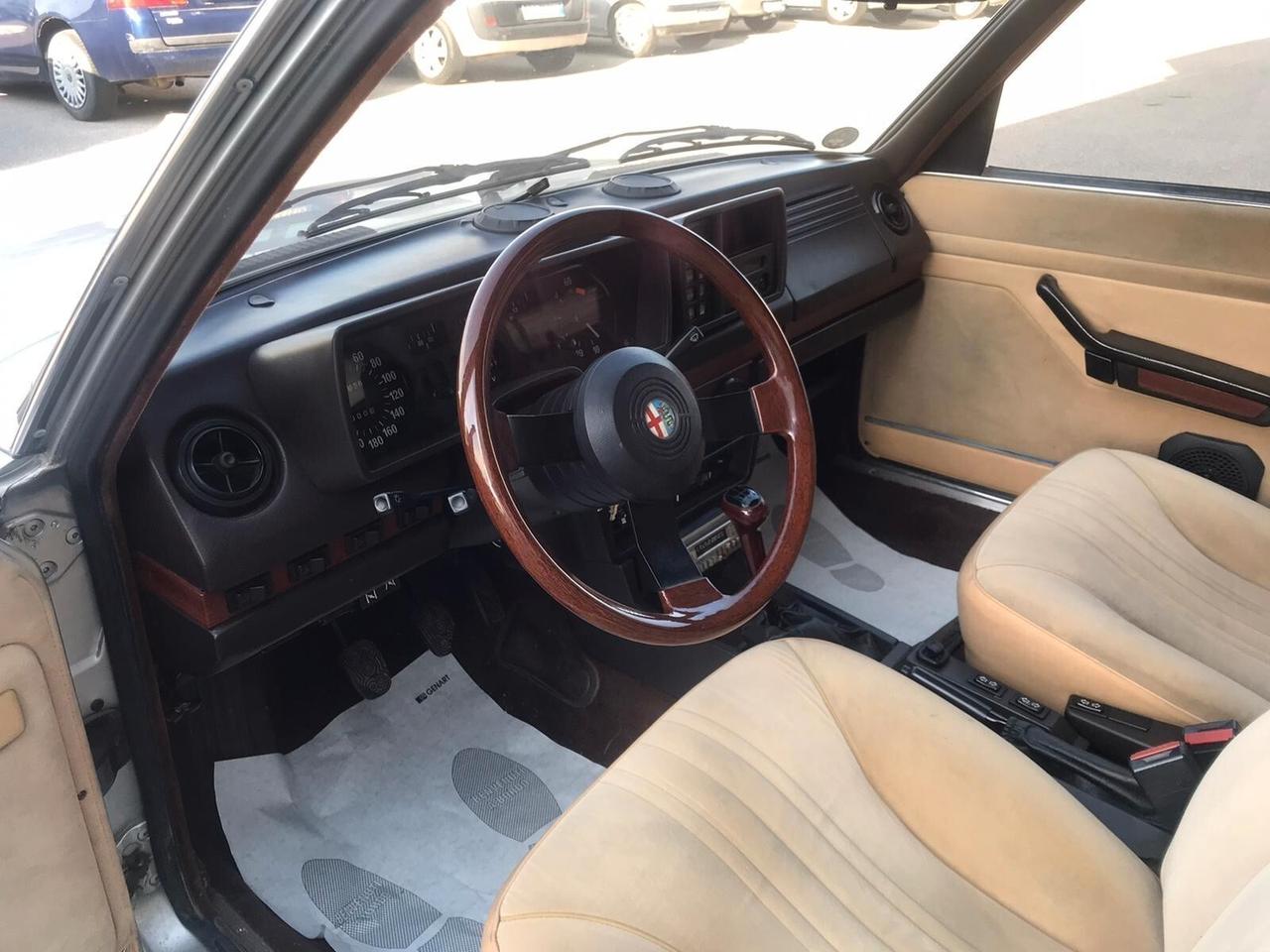 ALFA ROMEO ALFETTA 2.0I QUADRIFOGLIO ORO