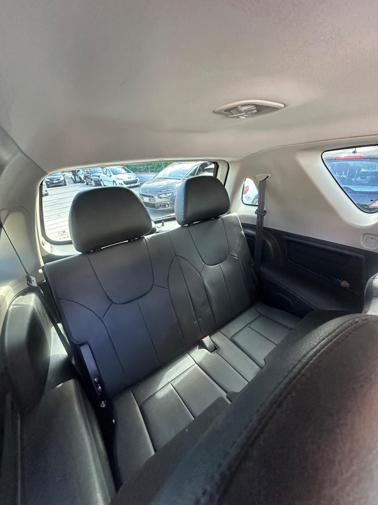 Ssangyong Rexton W 2.0 Xdi 4WD A/T Classy