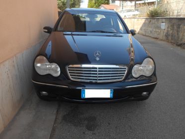 Mercedes-benz C 200 kompressor 163 cv
