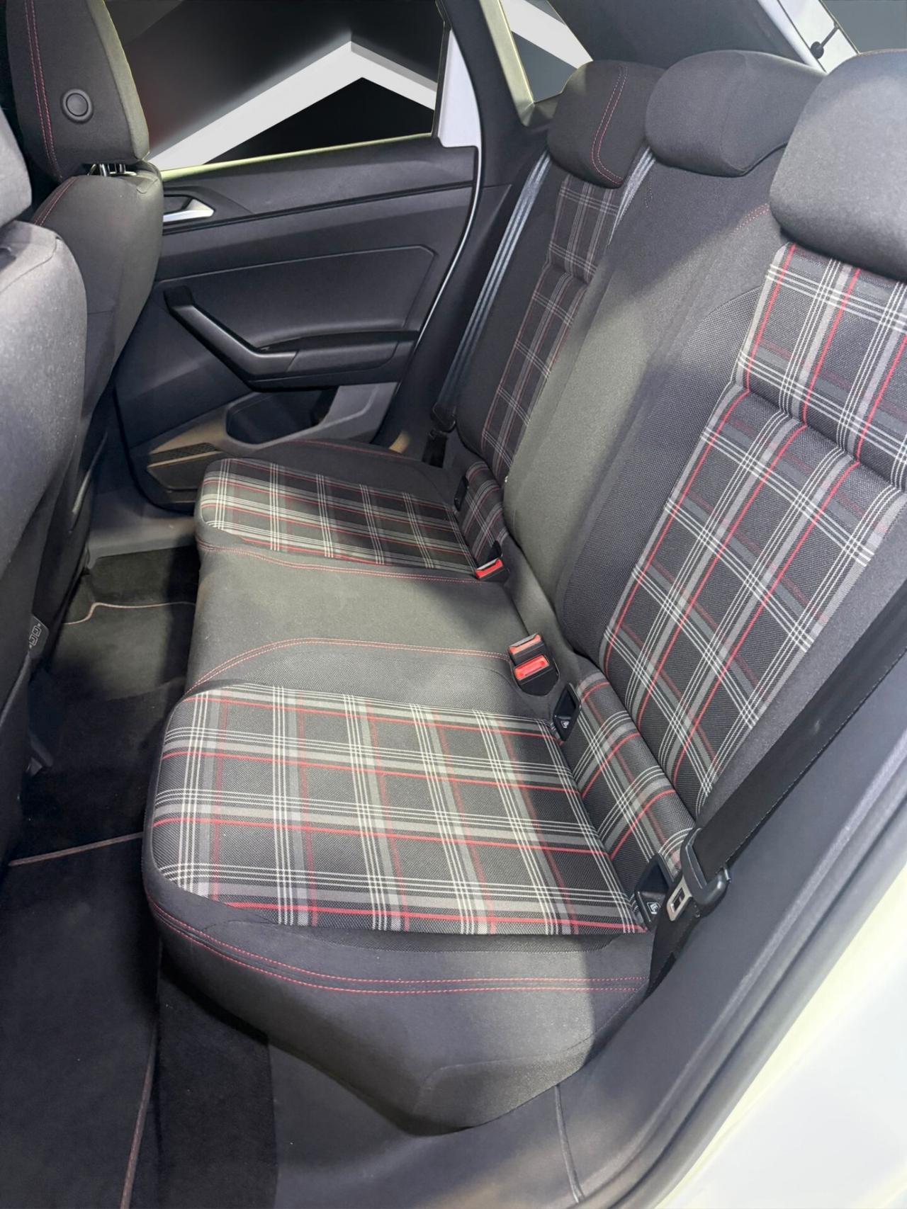 Volkswagen Polo GTI 5p 2.0 tsi 200cv dsg