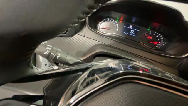 PEUGEOT 208 PureTech 75 S&S STYLE - SUPER PREZZO !