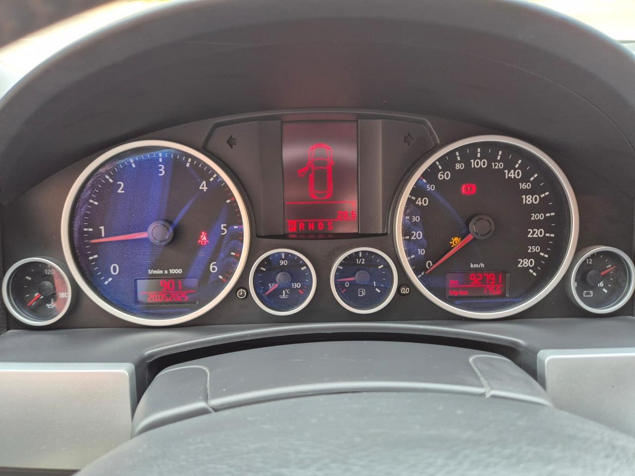 Volkswagen Touareg 2.5 R5 TDI DPF tiptronic Exclusive 92.000 km