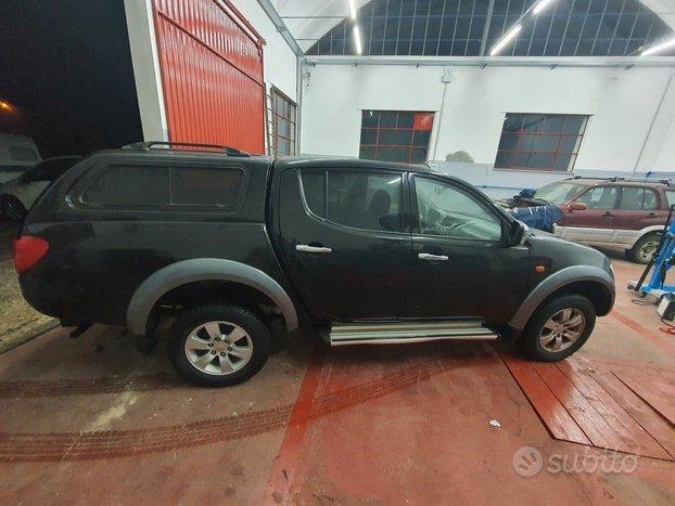 Mitsubishi L200 2.5 DI-D 178CV Cabina Doppia Intense