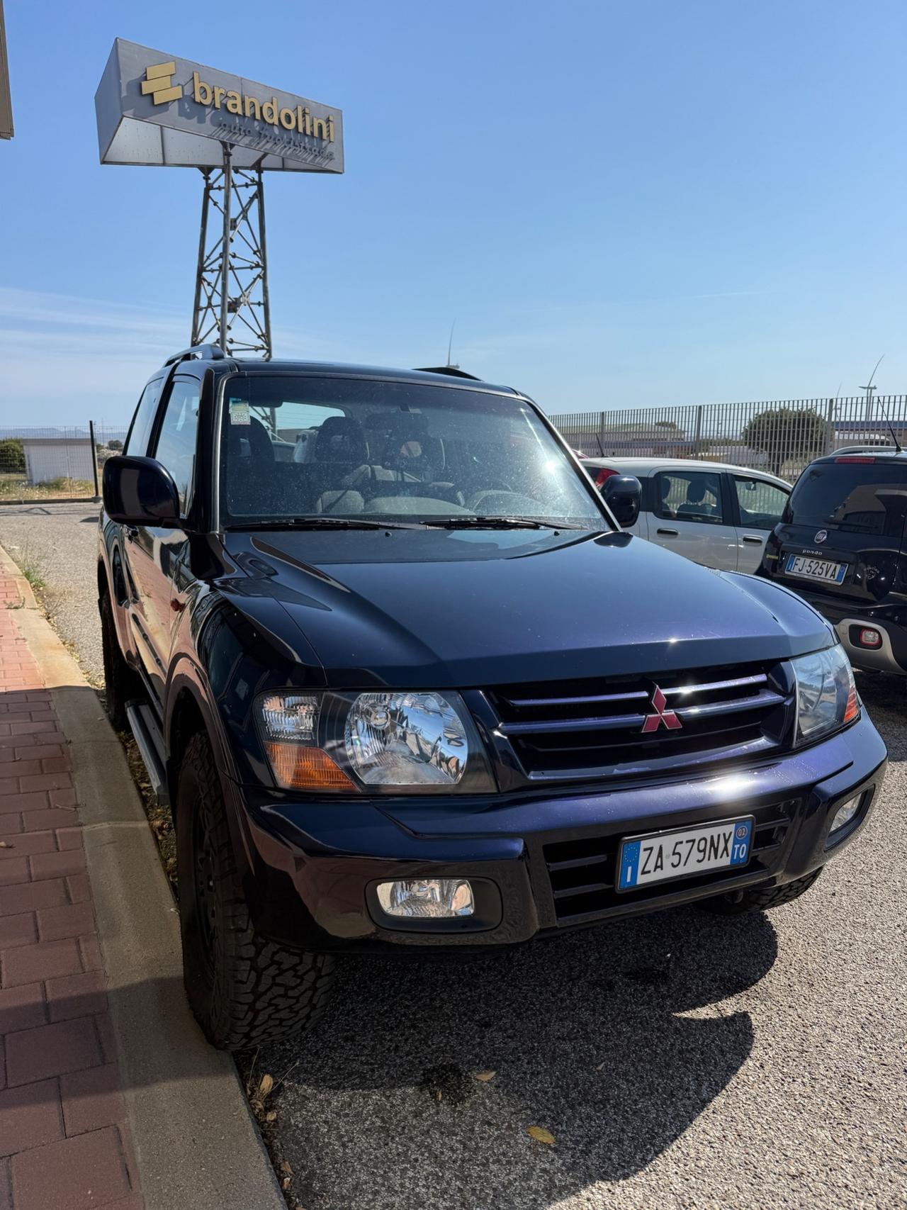 Mitsubishi Pajero 2.5 TDI 3p. my02"