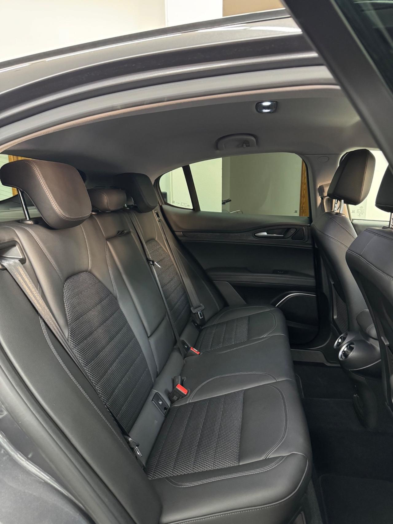 Alfa Romeo Stelvio 2.2 M-JET 190CV RWD EXECUTIVE