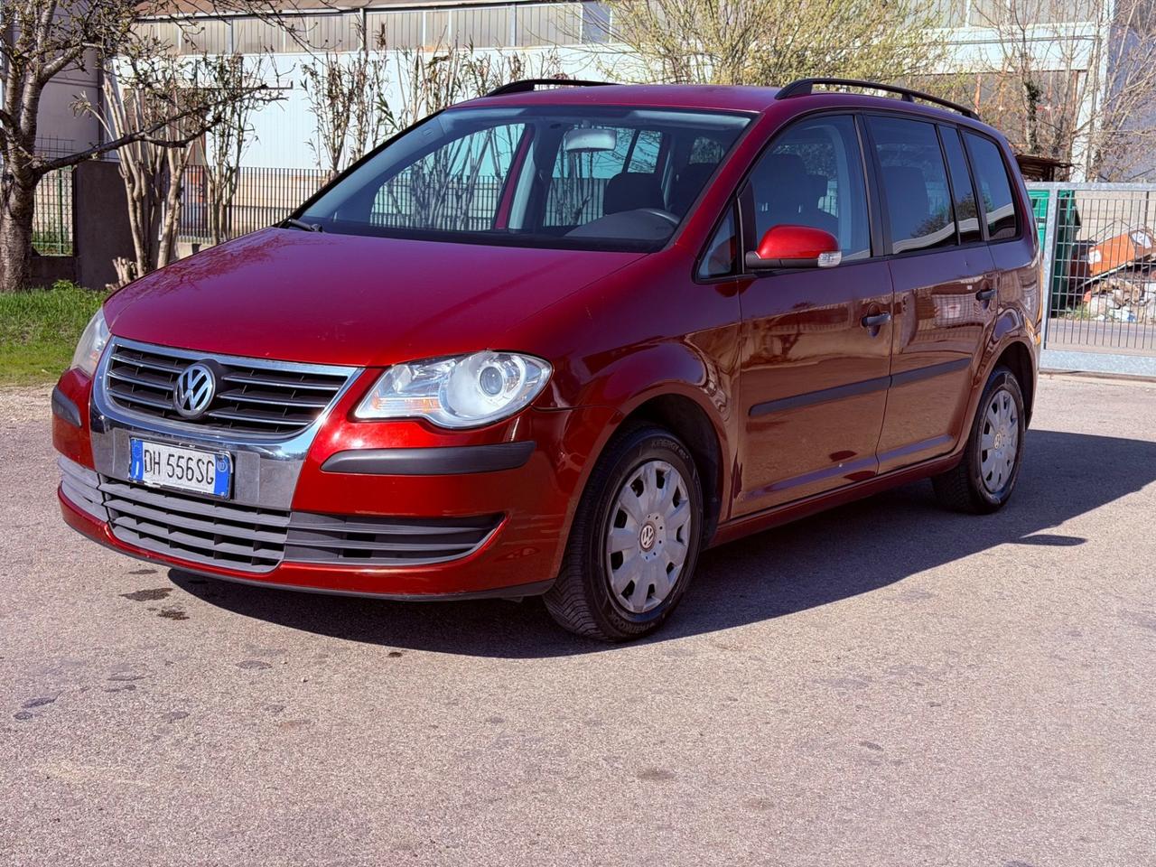 Volkswagen Touran 2.0 Conceptline Ecofuel