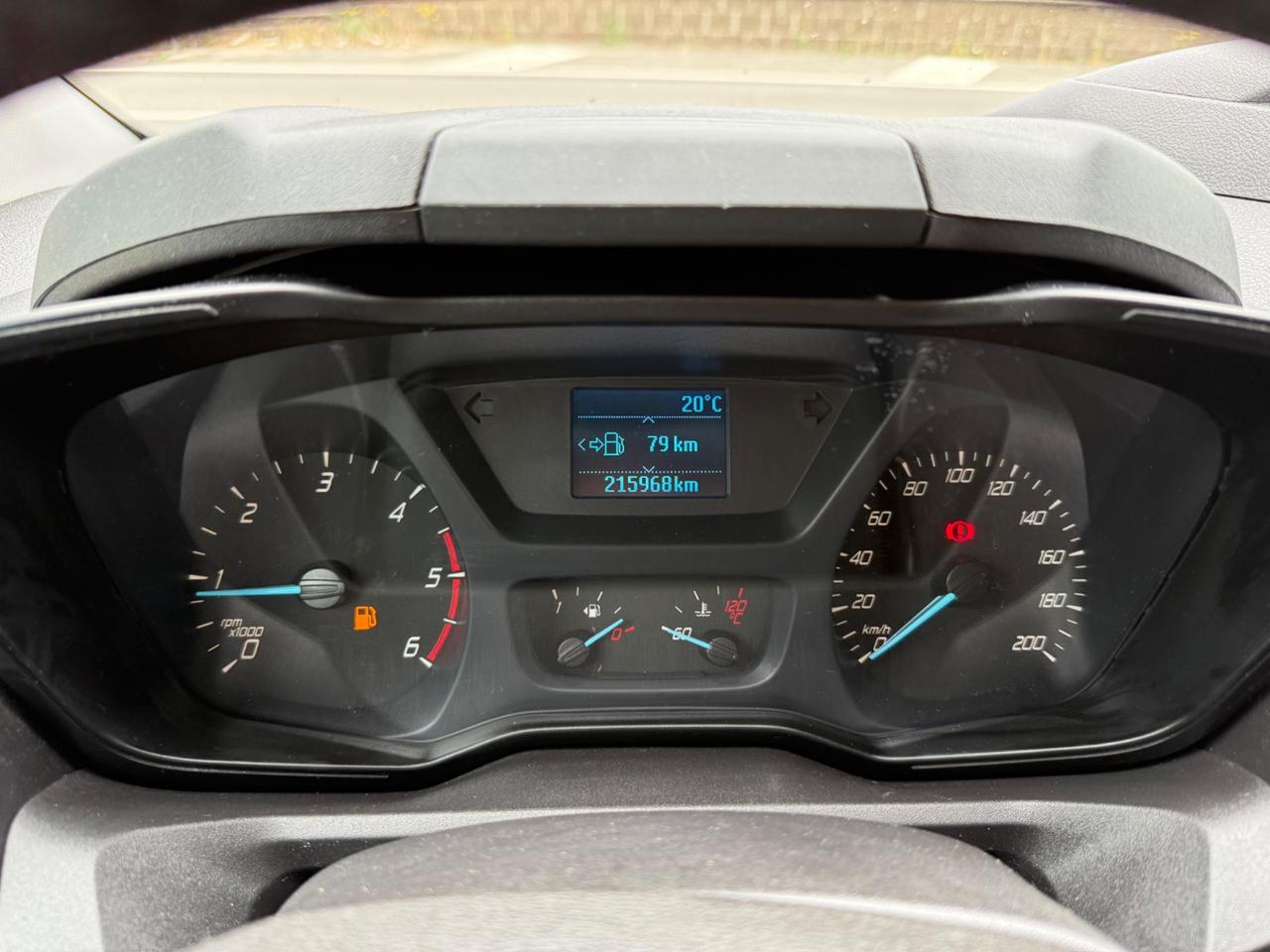 Ford Transit Custom 2.2 Diesel 6 posti passo lungo