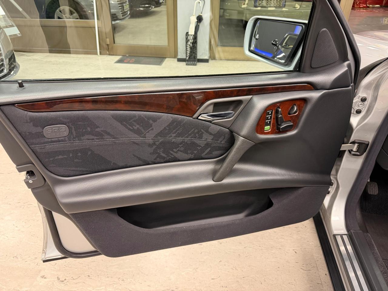 Mercedes-benz E 200 cat Elegance