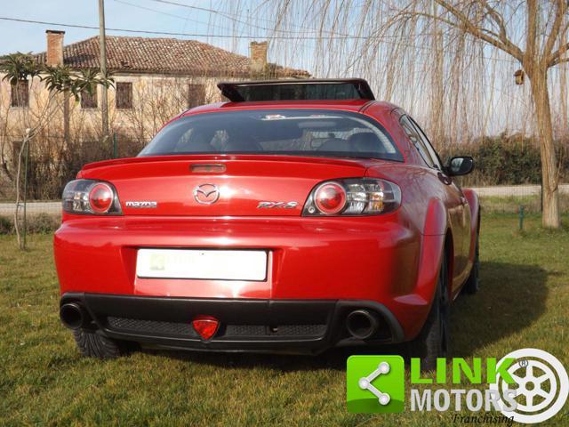 MAZDA RX-8 1.3 anno 2005 dispone di CRS ben tenuta