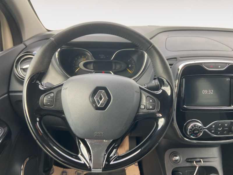 RENAULT Captur 1.2 tce Intens 120cv edc E6
