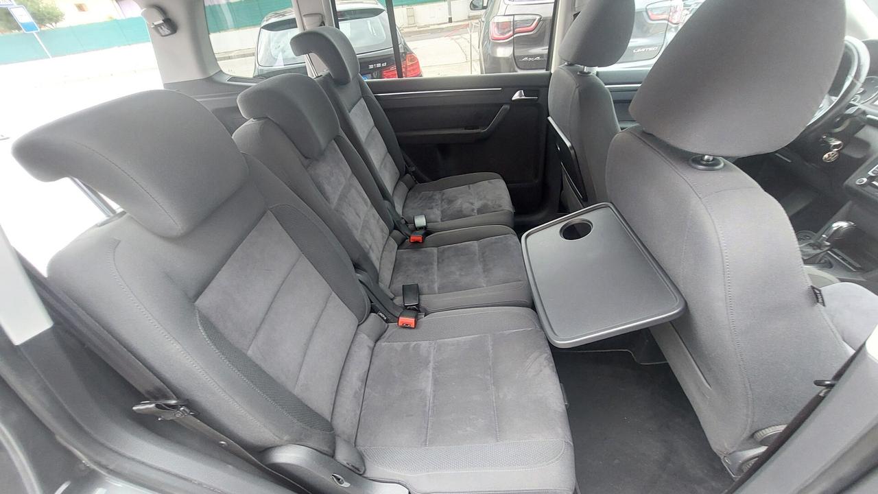 Volkswagen Touran Business 2.0 TDI 170 CV DSG Highline