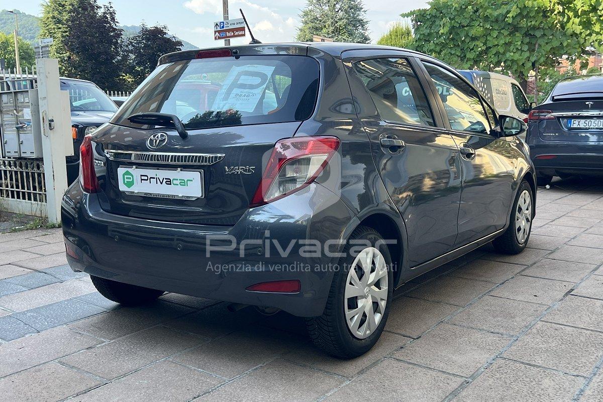 TOYOTA Yaris 1.0 5 porte