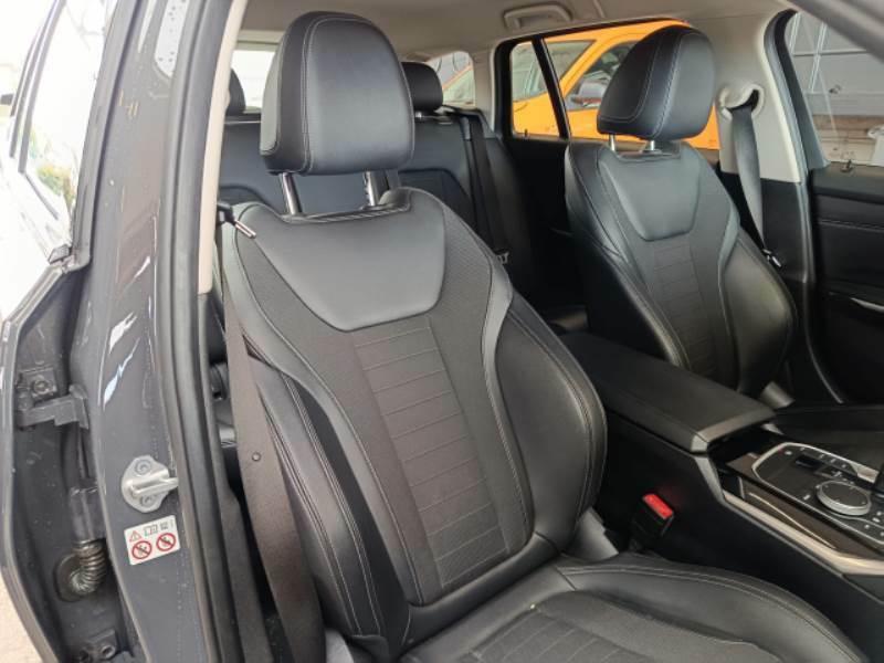 BMW 320 48V TOURING AUTO 5 PORTE STATION WAGON