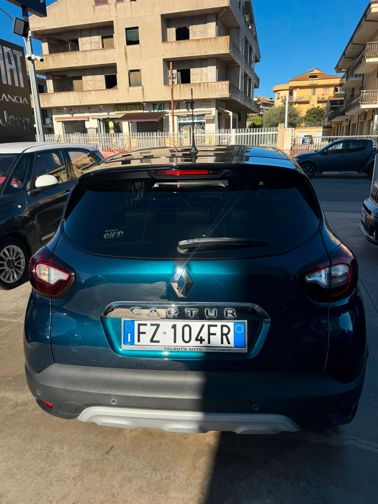 Renault Captur TCe 90 CV Evolution