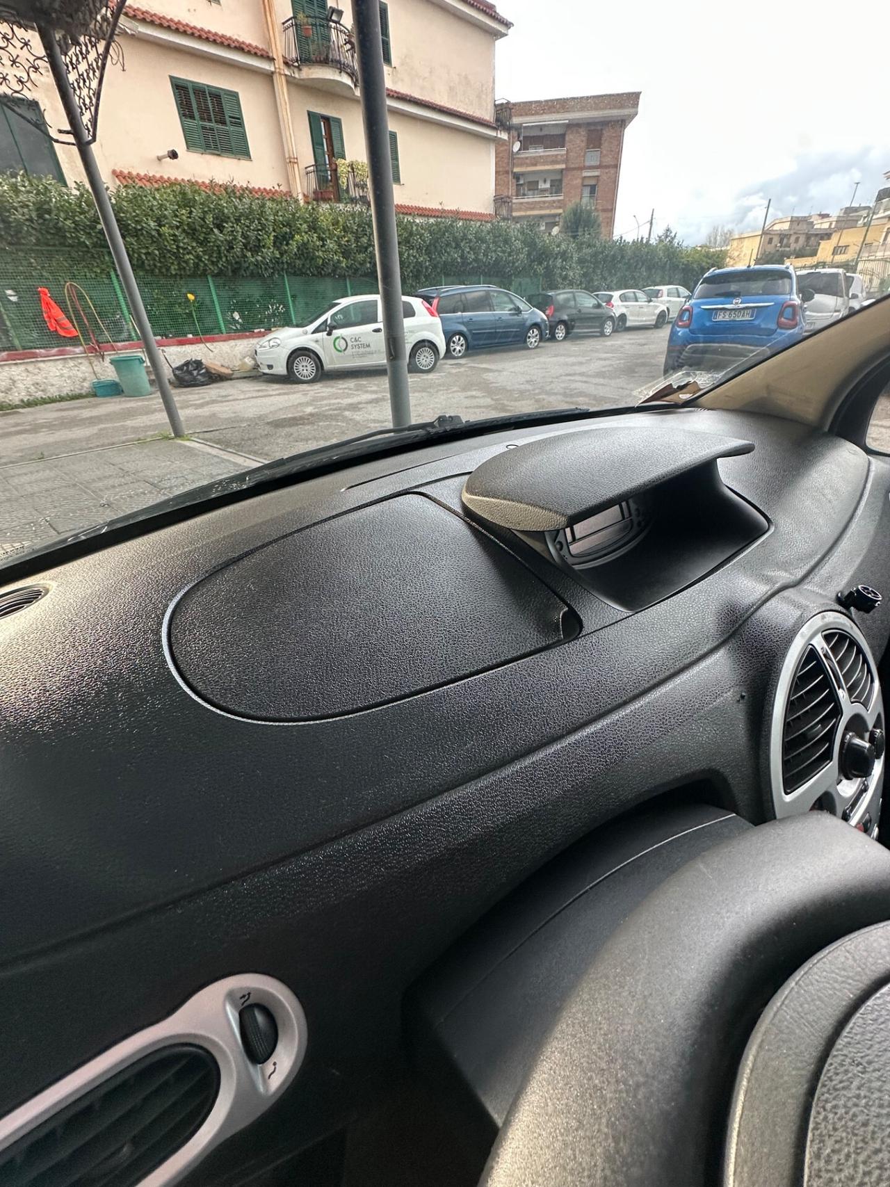 Renault Modus 1.5 dCi 85CV Dynamique