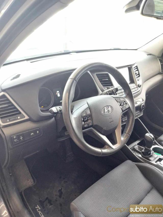 HYUNDAI Tucson 1.7 CRDi XPossible Aut. (Garanzia 12 Mesi)