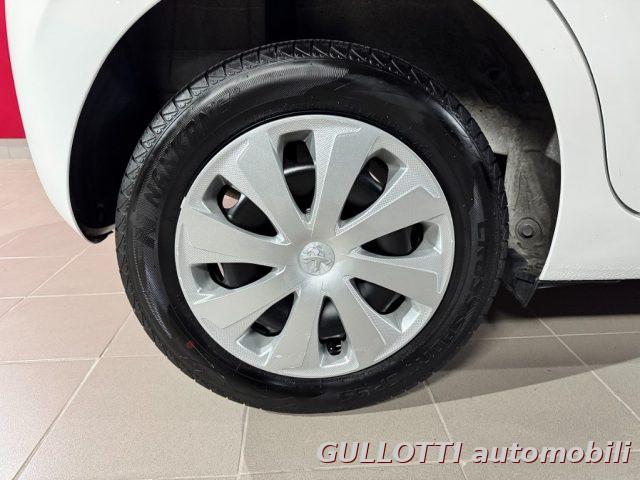 PEUGEOT 108 VTi 72cv 5p Active